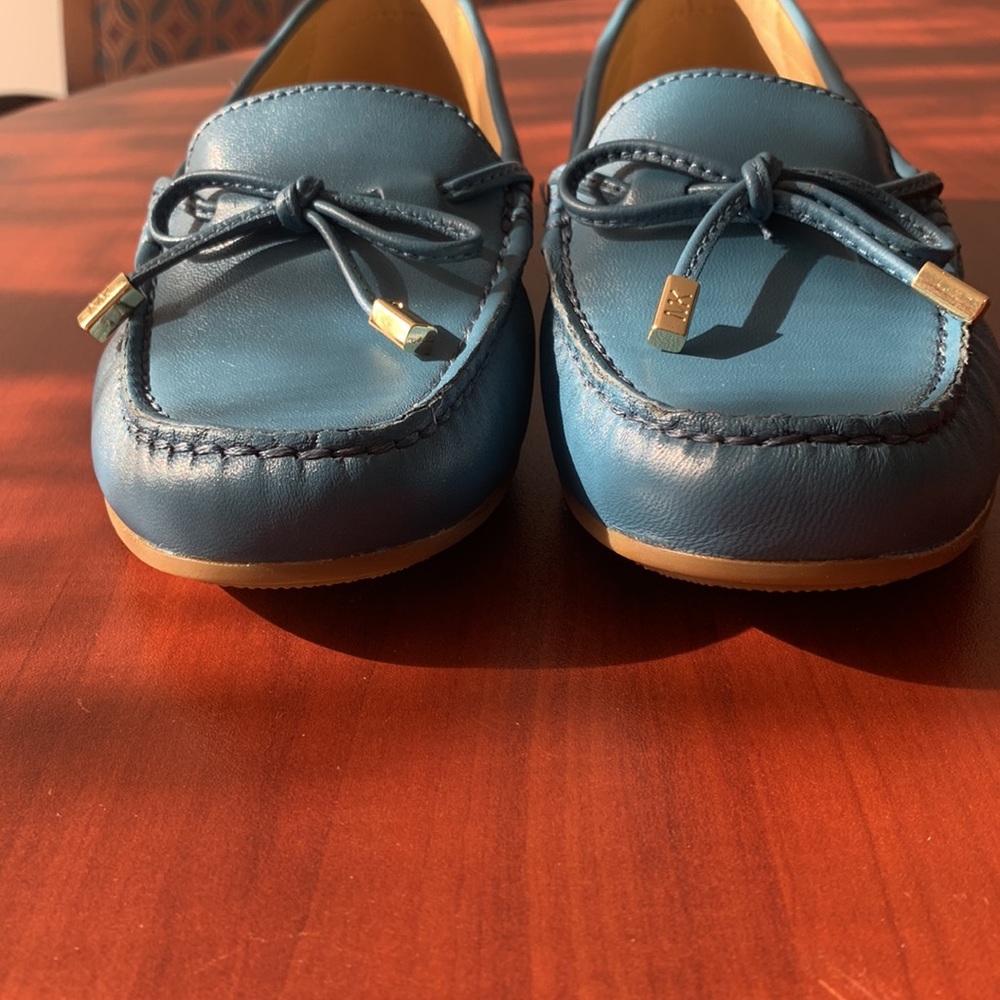 Brand new Michael Kors moccasins - Picture 9 of 10